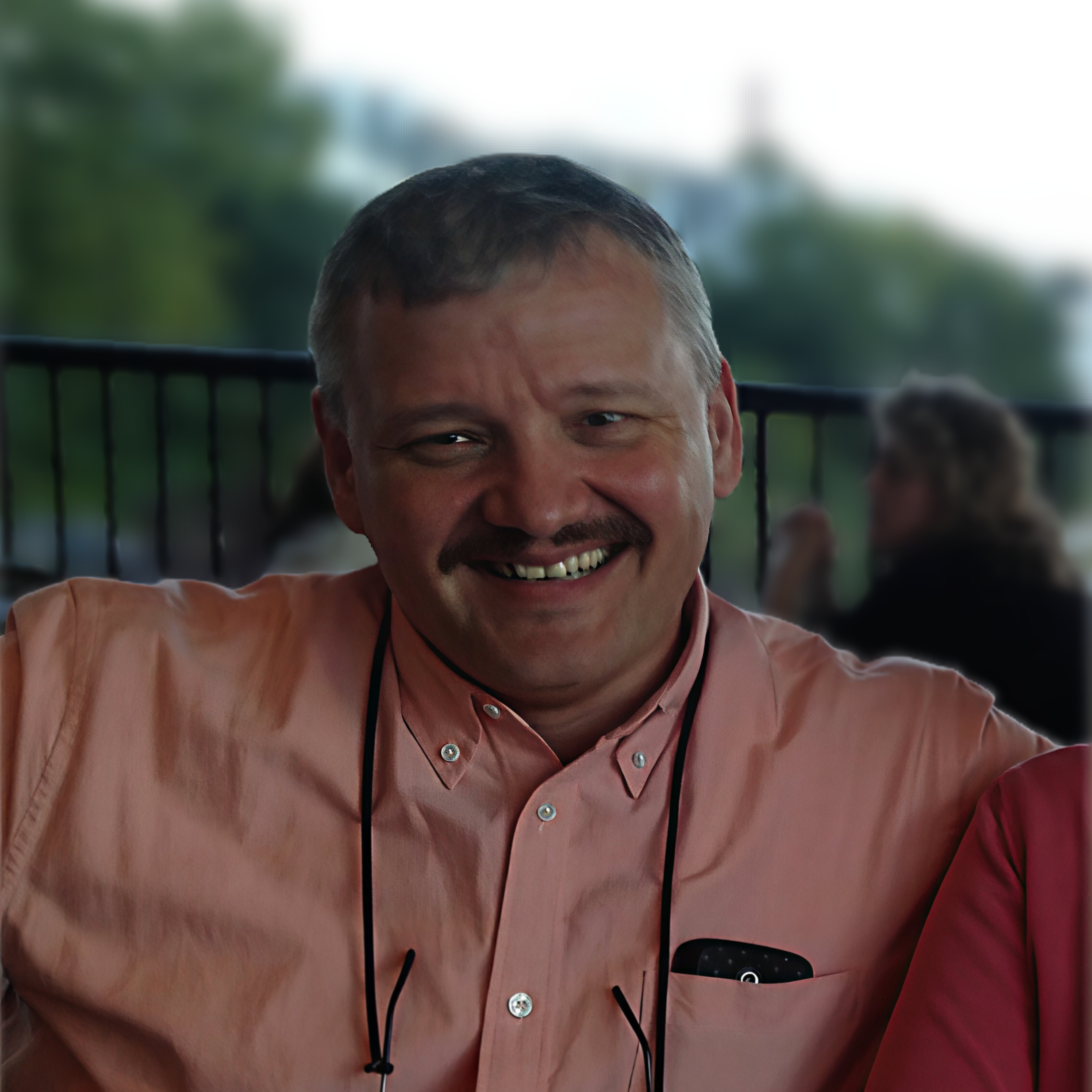 Designer pastor photo 2